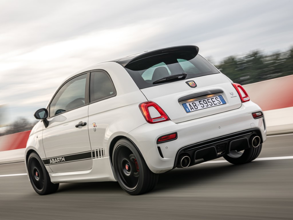 Abarth 595 Esseesse (Manual)